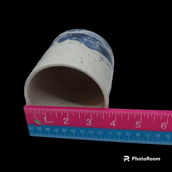 Quality Stoneware "L" Initial Coffee Mug - Picture 4 of 7